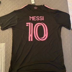 Brand new Leo Messi Inter Miami jersey! Size Medium